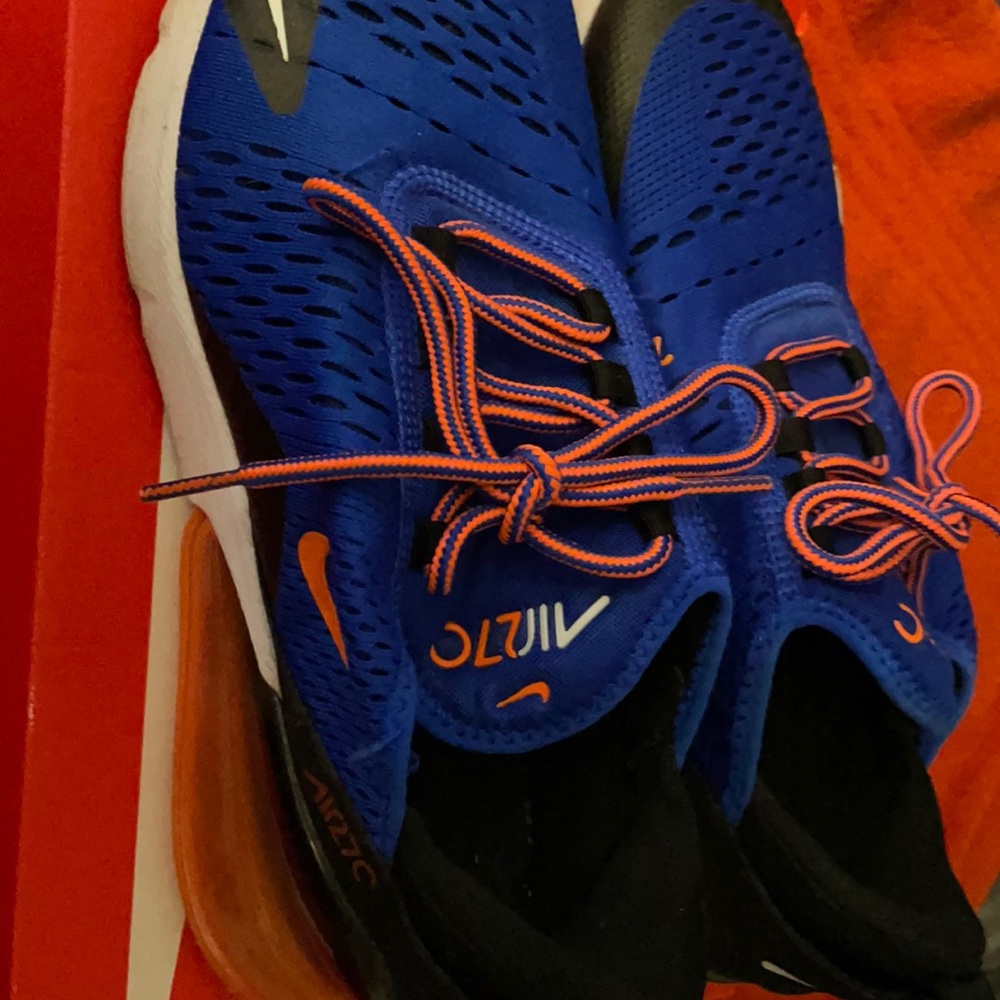 270 Nike big kids